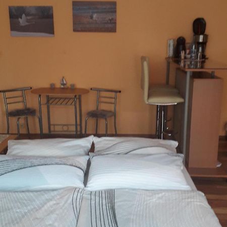 Ferienwohnung Am Deich ブレッケーデ エクステリア 写真