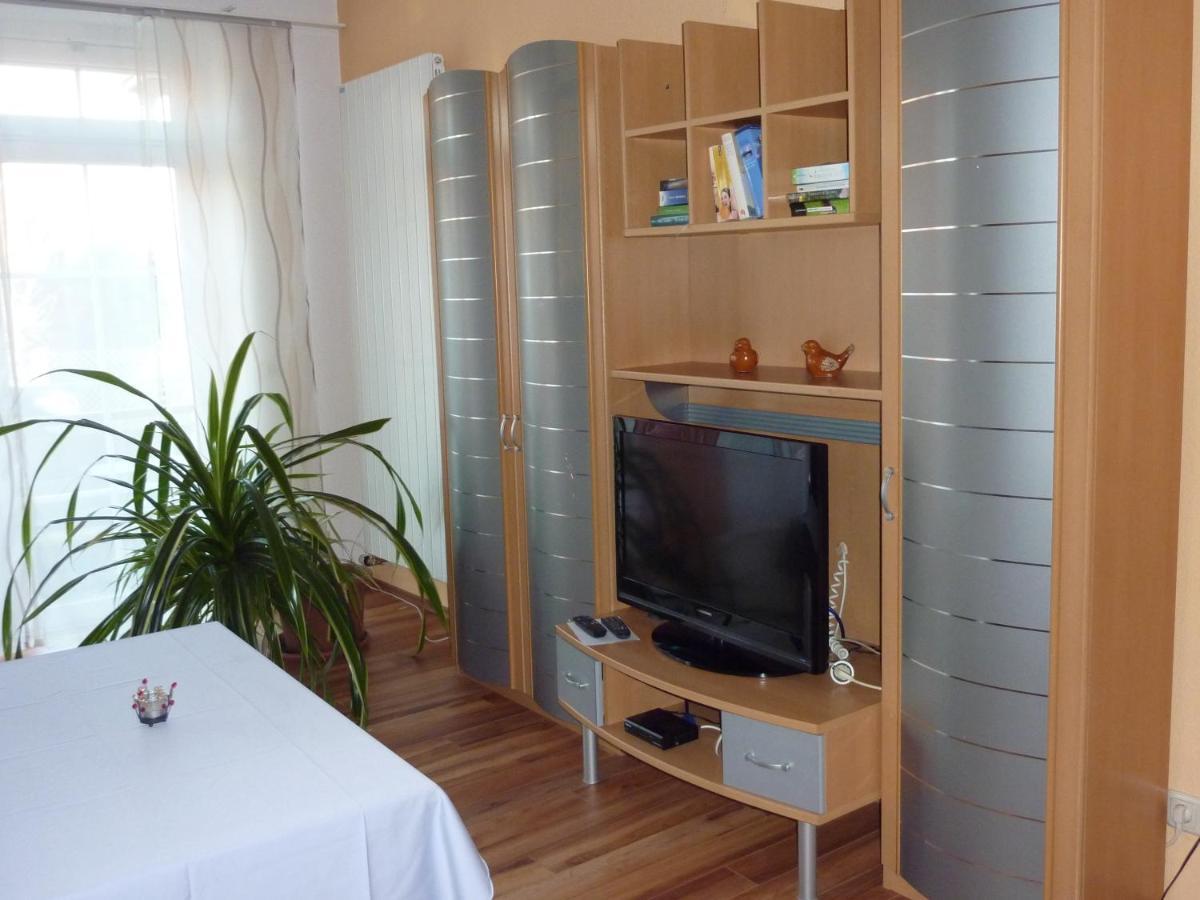 Ferienwohnung Am Deich ブレッケーデ エクステリア 写真